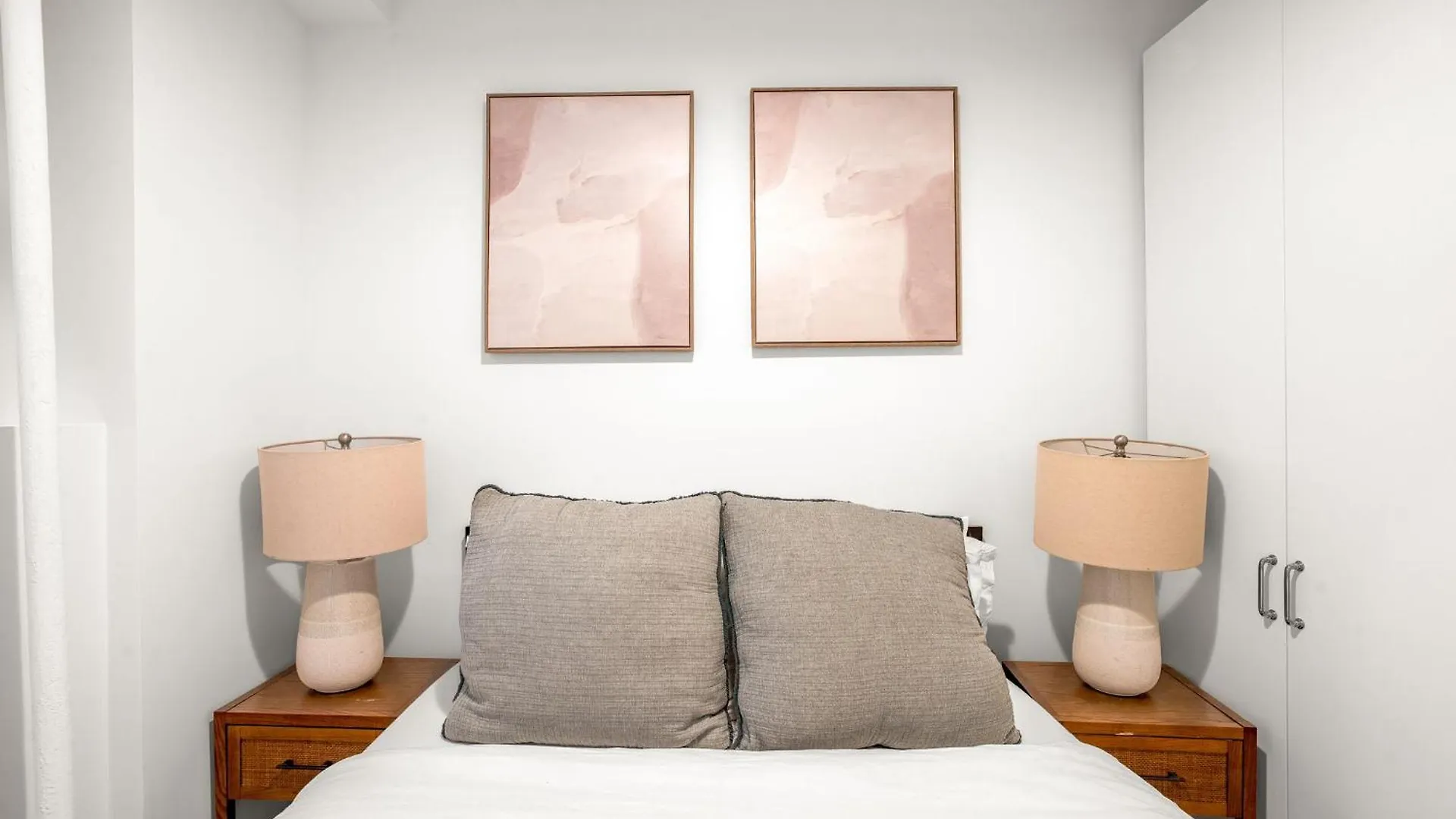 Comfortable 2Br 1Ba Apartment In Greenwich Village Steps From Washington Square Park New York